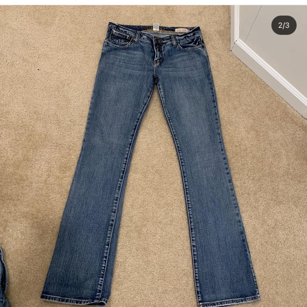 flair out jeans